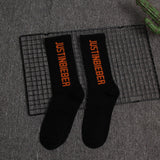 1 Pair Fashion Men Skateboard Socks Hip-hop Cotton Sox Breathable Meias Calcetines Letter Harajuku Cool Unisex Socks